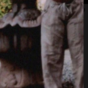 Tan low waisted 2000’s pants (bought in 2000-2010)